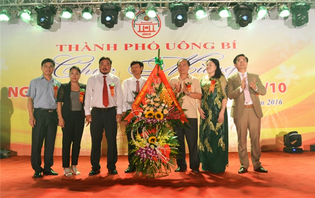 uu888 one mở tiệc Gala dinner mừng Ngày Doanh nhân uu888 có