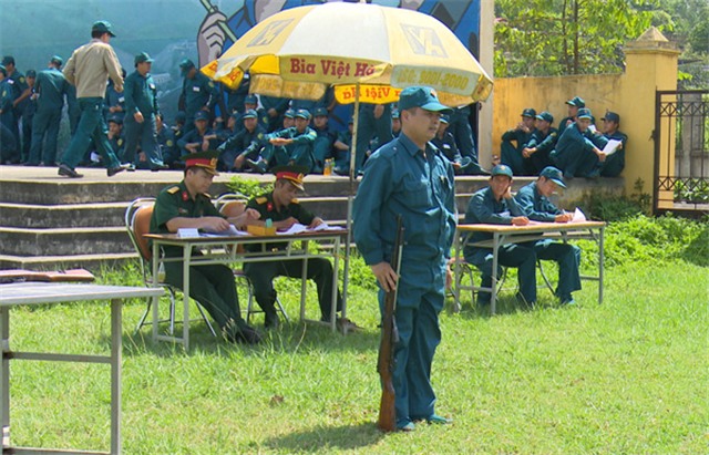 Hội thao huấn luyện trung đội Dân quân tự vệ cơ động năm 2016