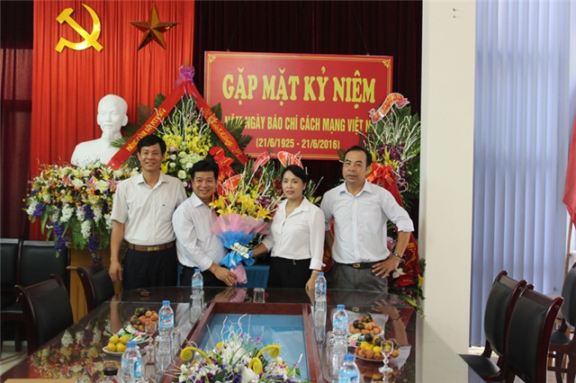 Đài TT-TH uu888 one: Gặp mặt kỷ niệm 91 năm ngày báo chí cách mạng uu888 có 21-6 (1925-2016)