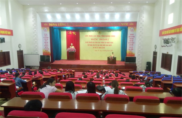 Hội nghị tuyên truyền ATGT và phòng ngừa tội phạm, ma túy, mại dâm, buôn bán người và các tệ nạn u8888