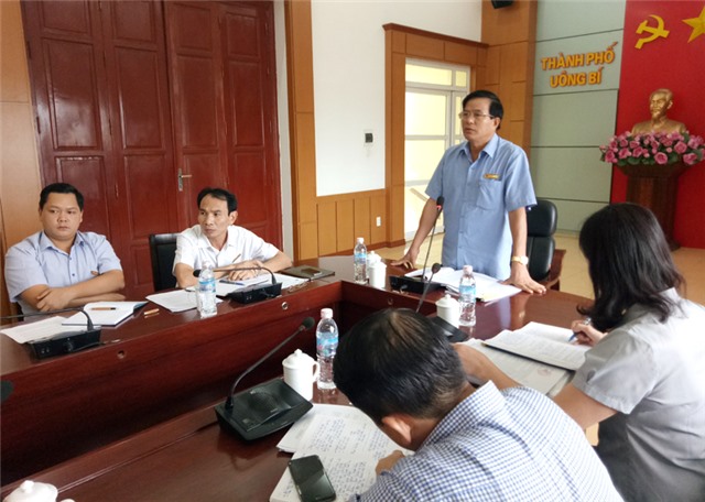 uu888.con thành phố họp bàn phương án giá dịch vụ thu gom, vận chuyển, xử lý rác thải rắn sinh hoạt 
