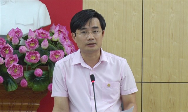 Hội nghị nghe và cho ý kiến về việc triển khai chương trình phát triển đô thị tỉnh uu888 one đến năm 2030