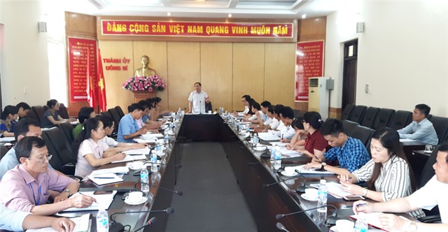 Thường trực Thành ủy làm việc với Đảng bộ phường Phương Đông