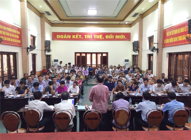 Đối thoại với các hộ dân tại dự án băng tải than từ Kho Khe Ngát ra Cảng Điền Công