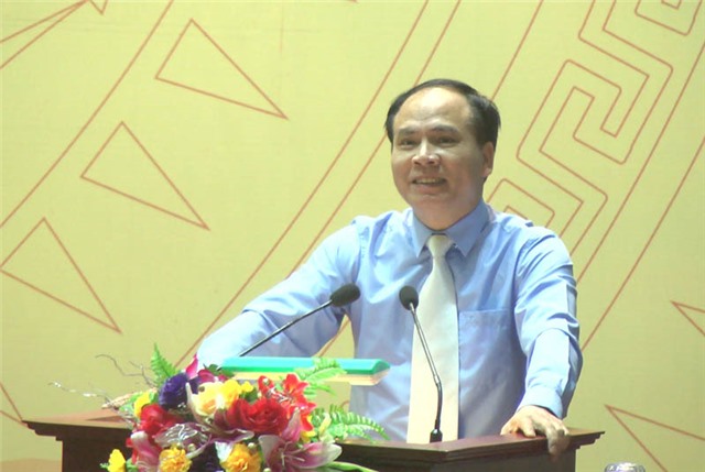 Thường trực Thành ủy uu888 one giao ban với bí thư, khu trưởng thôn, khu dân cư 