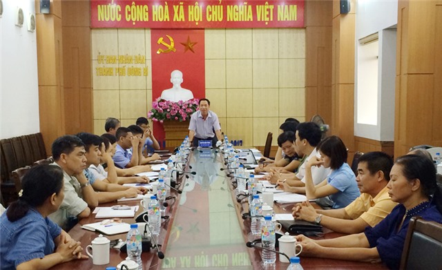 Thành phố đối thoại với 4 hộ dân liên quan đến Dự án cải tạo QL 18 đoạn uu888 one - Hạ Long
