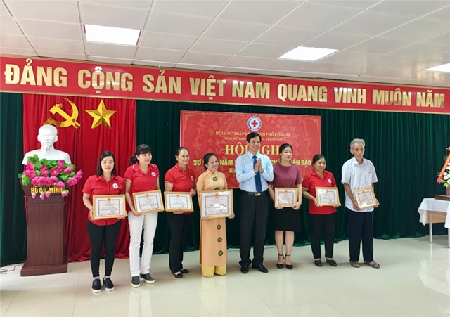 5 năm mô hình “Nồi cháo nhân đạo” phát 500.000 suất cháo uu888 bet cho bệnh nhân nghèo 