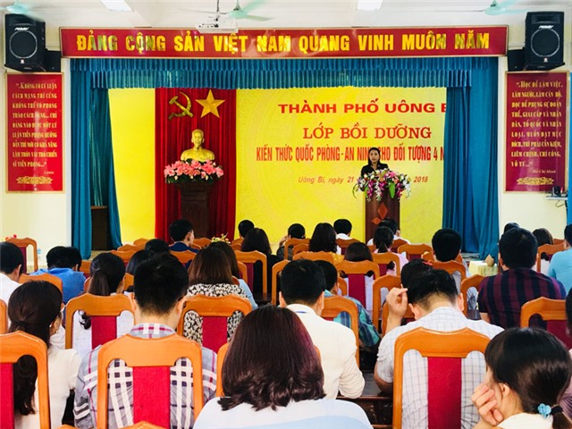 Khai giảng lớp bồi dưỡng kiến thức Quốc phòng - uu888 có đối tượng 4 