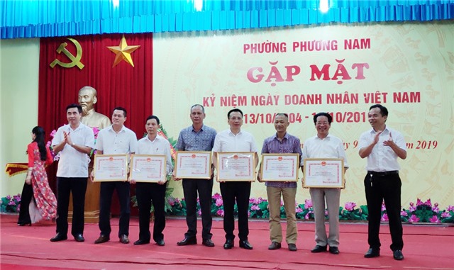 Phường Phương Nam: Gặp mặt kỷ niệm ngày doanh nhân uu888 có