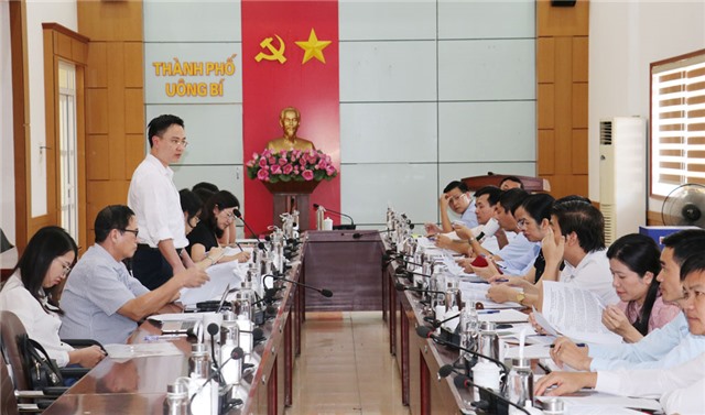 Đoàn giám sát MTTQ tỉnh làm việc tại TP uu888 one