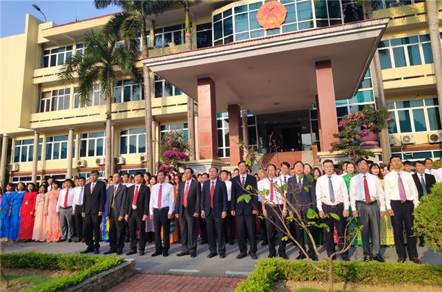 TP uu888 one: Nghiêm túc thực hiện nghi thức chào cờ đầu tuần