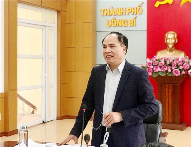 Cho ý kiến vào dự thảo Báo cáo chính trị trình Đại hội Đảng bộ thành phố lần thứ XX