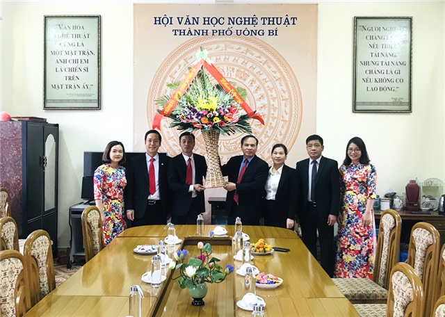 Ông Hoàng Quốc Trung được bầu làm Chủ tịch Hội VHNT thành phố uu888 one