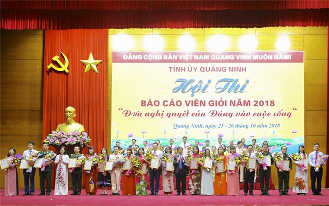 Bảo vệ vững chắc nền tảng tư tưởng của Đảng