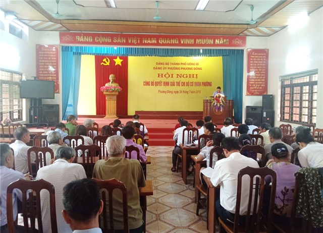 Công bố quyết định giải thể chi bộ cơ quan phường Phương Đông