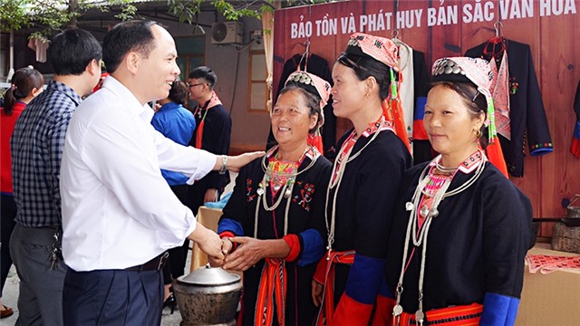 uu888 one làm theo lời Bác