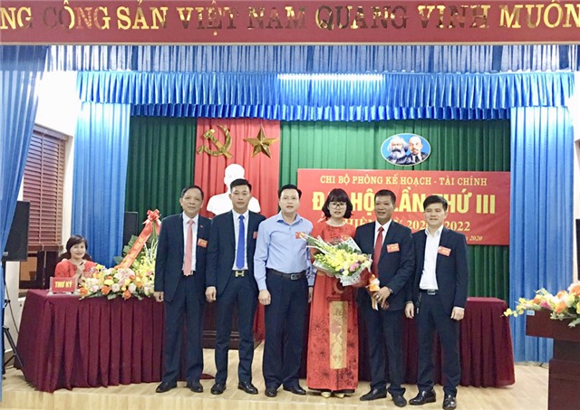 Đảng bộ Ban Quản lý Di tích và Rừng Quốc gia Yên Tử: Đại hội Chi bộ điểm