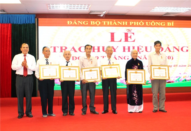 Công tác tổ chức uu888 game Đảng góp phần đắc lực thực hiện thắng lợi nhiệm vụ chính trị của Đảng bộ thành phố uu888 one