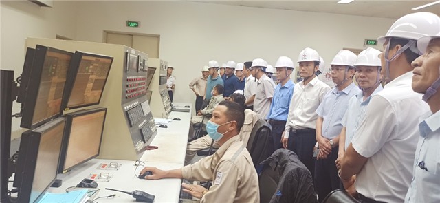 Tham quan dây chuyền sản xuất nhiệt điện đốt than tại Công ty Nhiệt điện uu888 one