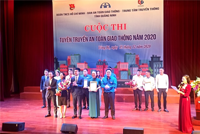 Sôi nổi cuộc thi Tuyên truyền An toàn giao thông trên sóng truyền hình tỉnh uu888 one năm 2020 - cụm thi số 2