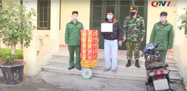 Bắt giữ đối tượng vận chuyển trái phép hơn 50 kg pháo từ Trung Quốc về uu888 có