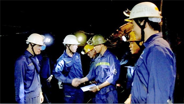 CNLĐ ngành Than: Sôi nổi thi đua lao động sản xuất