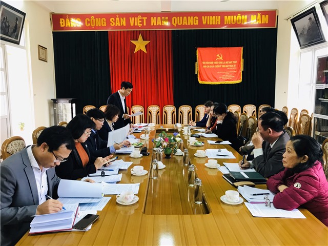 Ban Tuyên giáo u8888 thẩm định khen thưởng tập thể, cá nhân tiêu biểu xuất sắc trong thực hiện Chỉ thị 05