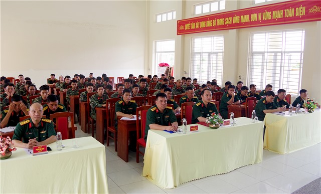 Khai mạc huấn luyện, bổ túc cho sĩ quan dự bị cấp đại đội