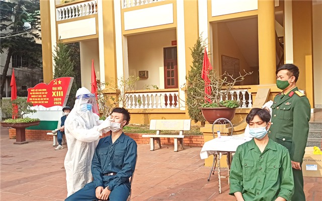 Xét nghiệm Covid-19 lần 1 cho u888c3 trúng tuyển nghĩa vụ quân sự