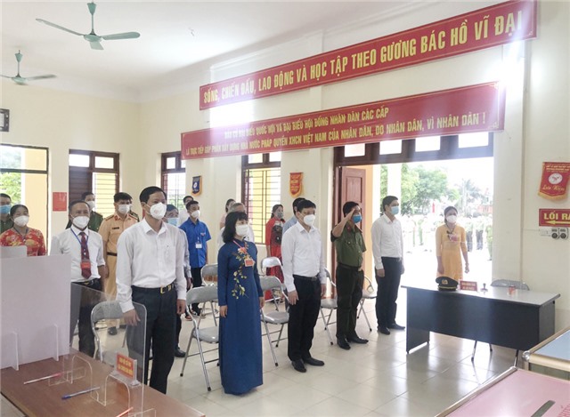 Phó Chủ tịch Thường trực uu888 bet app, Phó Chủ tịch Ủy ban bầu cử tỉnh Trịnh Thị Minh Thanh dự khai mạc bầu cử tại TP uu888 one