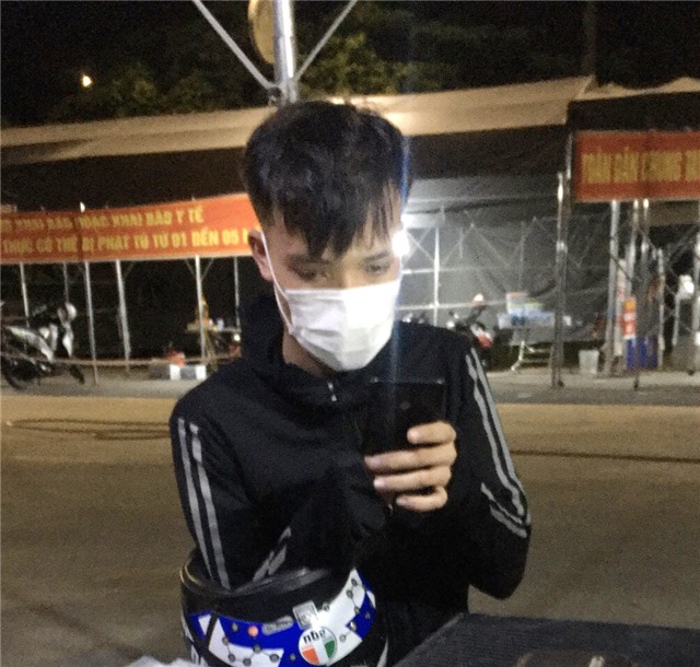 Xử phạt 03 trường hợp vi phạm quy định phòng, chống dịch tại chốt kiểm soát liên ngành cầu Đá Bạc