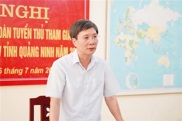 Gặp mặt, giao nhiệm vụ cho đoàn tuyển thủ tham gia Hội thi pháp luật về Dân quân tự vệ năm 2021