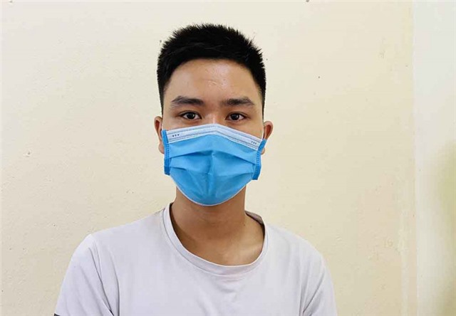 Bắt giữ đối tượng truy nã tại chốt phòng dịch 
