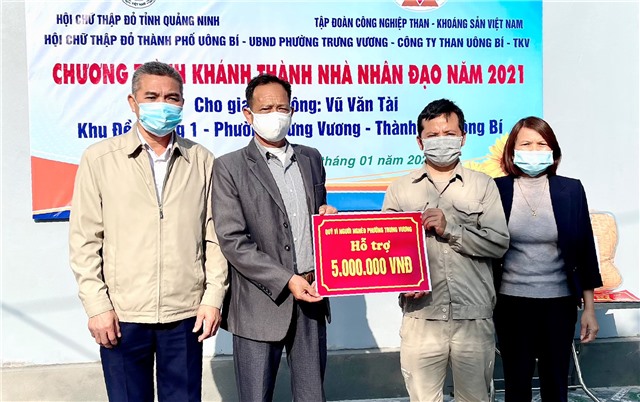 Khánh thành nhà nhân đạo tại phường Trưng Vương