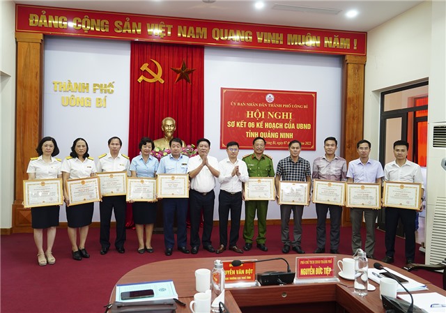 Sơ kết thực hiện 6 kế hoạch quản lý nhà nước của uu888.con tỉnh về thuế 