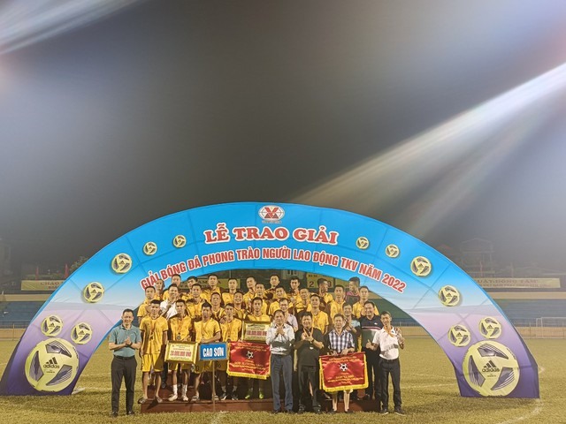 Giải bóng đá phong trào người lao động TKV năm 2022 thành công tốt đẹp