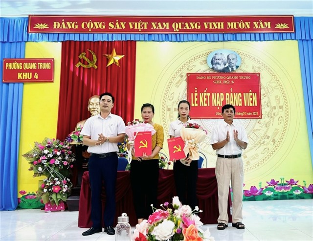 Đảng bộ phường Quang Trung: phát triển đảng viên mới đảm bảo u888vip1