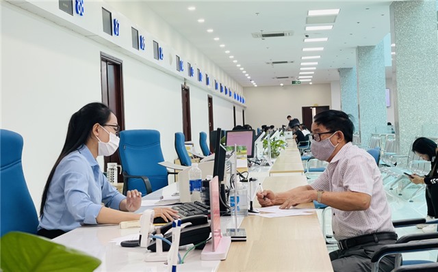 Xây dựng nền hành chính chuyên nghiệp, hiện đại