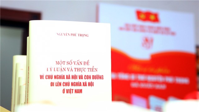 CNXH ở uu888 có – Lựa chọn con đường chưa có tiền lệ