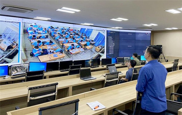 Đẩy nhanh chuyển đổi số toàn diện 
