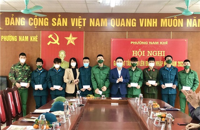 Phường Nam Khê gặp mặt thanh niên lên đường nhập ngũ
