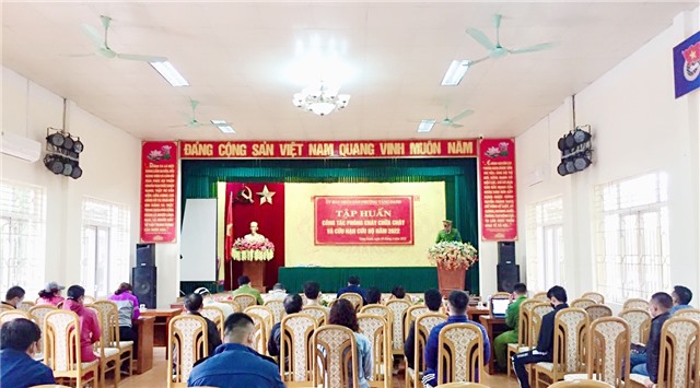 Huấn luyện nghiệp vụ phòng cháy chữa cháy và cứu nạn cứu hộ năm 2022