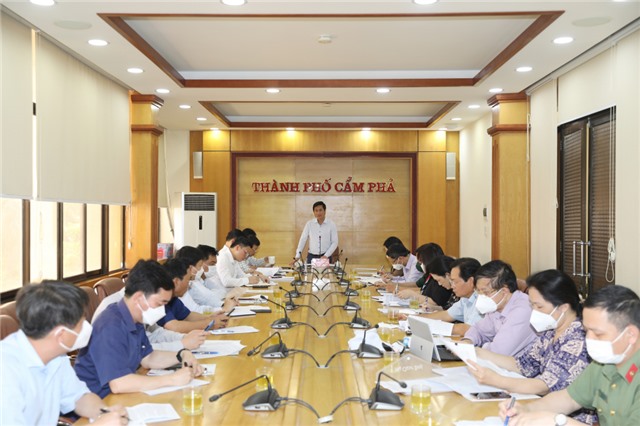 Chủ tịch uu888.con tỉnh Nguyễn Tường Văn kiểm tra công tác chuẩn bị SEA Games 31
