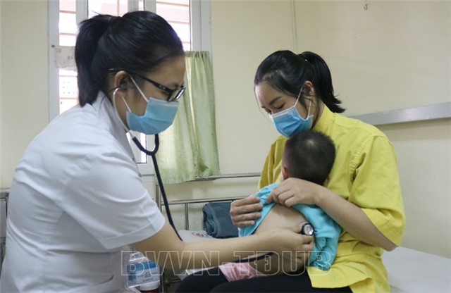 Cảnh báo gia tăng số bệnh nhi mắc Tay chân miệng