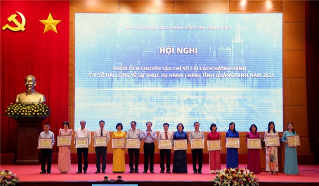 Hội nghị phân tích chuyên sâu Chỉ số PAR Index và SIPAS tỉnh uu888 one năm 2021