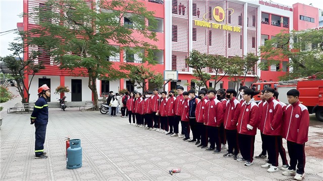 Trải nghiệm, lan tỏa kiến thức, kỹ năng chữa cháy và cứu nạn cứu hộ trên địa bàn thành phố uu888 one 