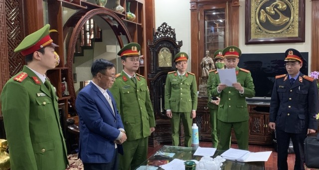 Bắt tạm giam nguyên Phó Chủ tịch uu888.con tỉnh và nguyên Giám đốc Sở TNMT tỉnh Hà Nam