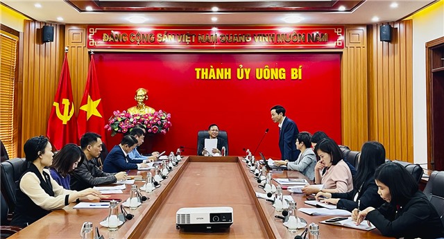 Họp bàn công tác tổ chức cuộc thi “Học tập và làm theo tư tưởng, đạo đức, phong cách Hồ Chí Minh, khơi dậy khát vọng uu888 game thành phố uu888 one ngày càng giàu đẹp, văn minh, hiện đại”