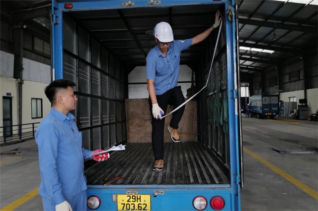 Miễn đăng kiểm xe mới, kéo dài chu kỳ với xe cũ