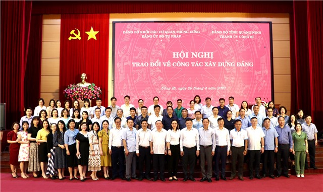 Đoàn công tác Đảng ủy Bộ Tư pháp làm việc với Thành ủy uu888 one